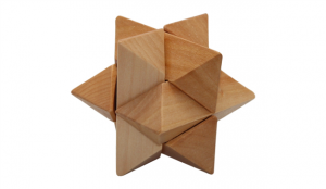 Головоломка из дерева "Звезда"