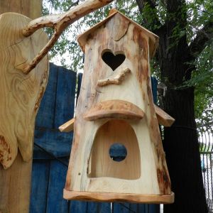 Скворечник-кормушка