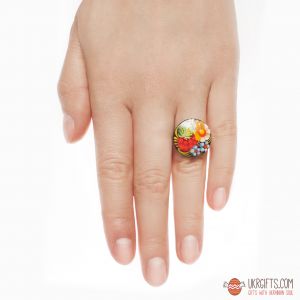 Кольцо деревянное с петриковской росписью. маленькое