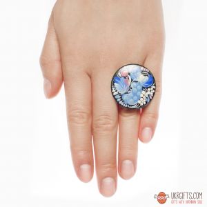 Кольцо деревянное с петриковской росписью