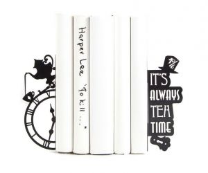 Упор для книг "Безумное чаепитие"