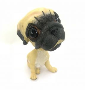 Мимимишный щенок с качающейся головой "Мопс"