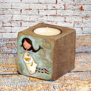Подсвечник "Девочка и котик"