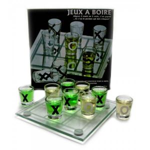 Алко-игра "Крестики-нолики" на 9 рюмок