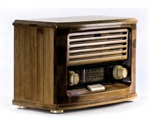 Музыкальный центр «Ретро волна»