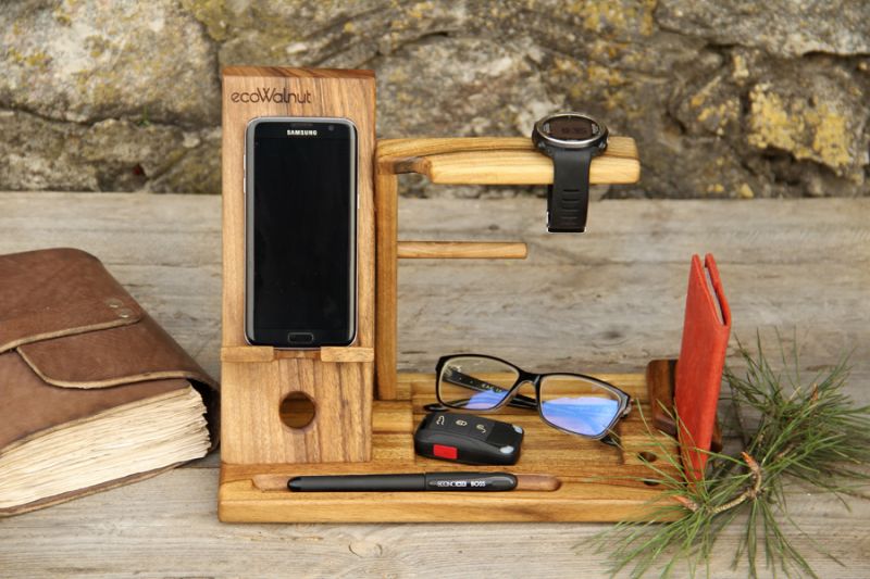 Деревянный органайзер мужской