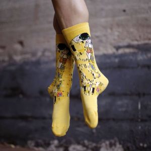 Носки с картиной "Поцелуй" Гюстава Климта