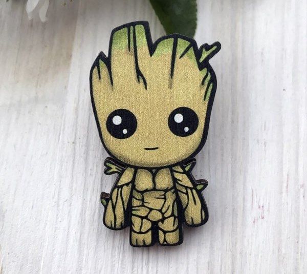 Значок из дерева, из серии Марвел "Маленький Грут"