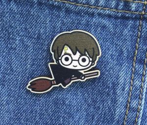 Значок из дерева "Гарри Поттер"