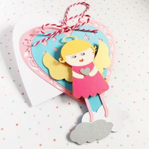Механическая открытка-валентинка "Ангелочек блондинка"