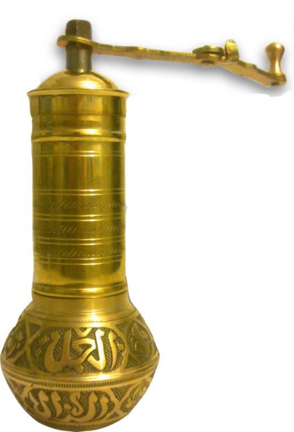 Механическая кофемолка ручной работы