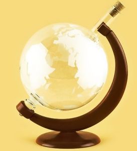 Бутылка - Глобус на деревянной подставке, 1000 мл