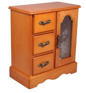 Шкафчик для украшений