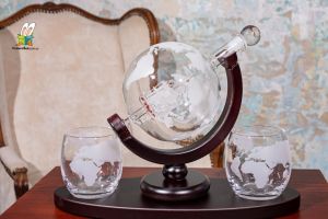 Глобус-декантер + 2 стакана "Вокруг света"