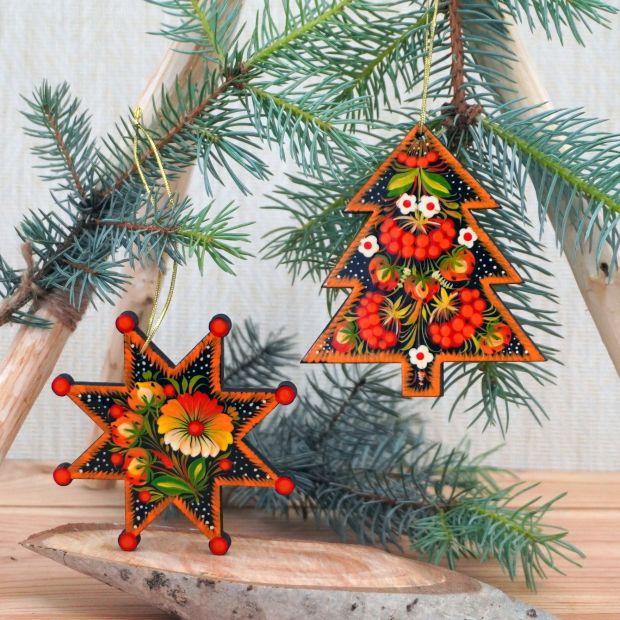 Подарочный набор декора с Петриковской росписью "Елочка и звездочка " с клубникой