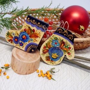 Набор елочных игрушек с Петриковской росписью " Варежка и сапожок" морозный иней