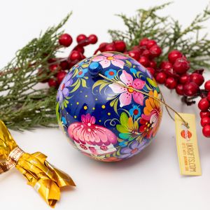 Елочный шар-шкатулка с Петриковской росписью "Хатка"