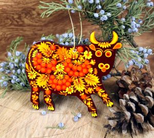 Елочная игрушка с Петриковской росписью "Бычок", солнечный