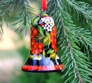 Колокольчик с Петриковской росписью (07)