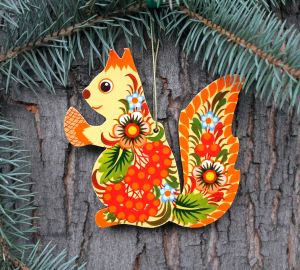 Елочная игрушка с Петриковской росписью "Белочка" (10)