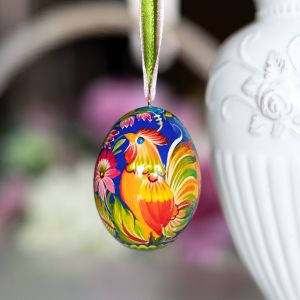 Пасхальное яйцо (писанка) "Петушок на синем"