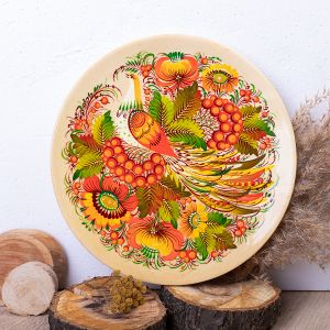 Тарелка с Петриковсксой росписью. диаметр 20 см (03)