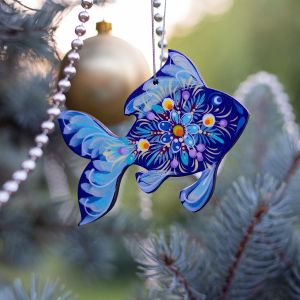 Елочная игрушка с Петриковской росписью "Рыбка" зимняя сказка