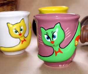 Кружка-кот "Зеленый на фиолетовом"