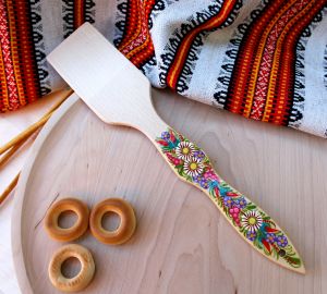 Лопатка кухонная с Петриковской росписью, цветущие луга