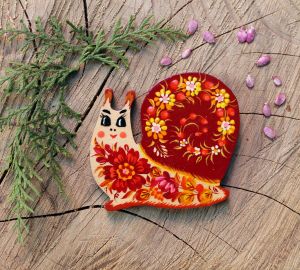 Магнитик на холодильник с Петриковской росписью "Улитка" (03)