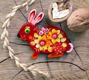 Магнитик на холодильник с Петриковской росписью "Зайка" (02)