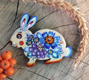 Магнитик на холодильник с Петриковской росписью "Зайка" (06)