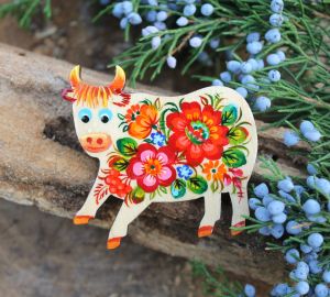 Магнитик на холодильник с Петриковской росписью "Бычок", цветочки