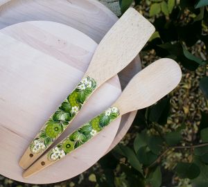 Подарочный  набор лопаток с Петриковской росписью "Букет ромашек"