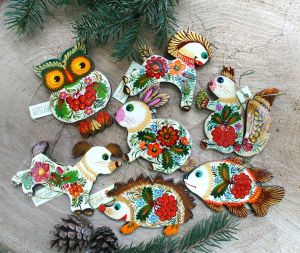 Подарочный новогодний набор игрушек с Петриковской росписью "Сувенирная елочка"