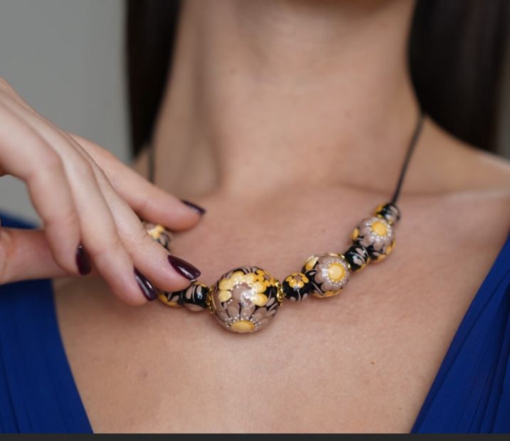 Украшение ручной работы с Петриковской росписью Шоколад