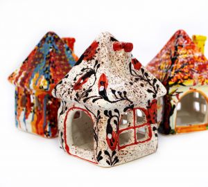 Домик-подсвечник ручной работы "Хатинка" (08)