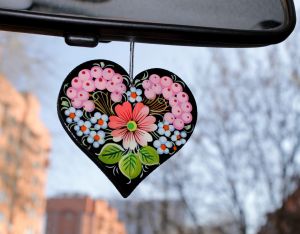 Подвеска сердечко в авто "Цветок гармонии"