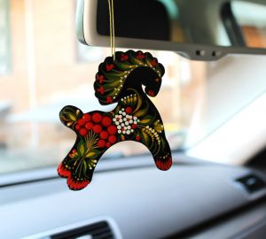 Подвеска в авто "Темная лошадка", Петриковская роспись