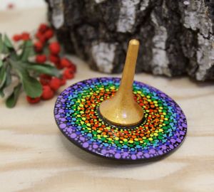 Дзига (волчок или юла) с Петриковской росписью (цветочные, красная)