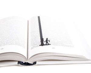 Закладка для книг "Приключения начинаются"